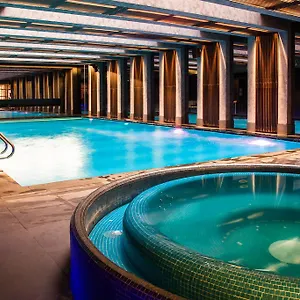 **** Lägenhetshotell Gardens & Wellness Ungern